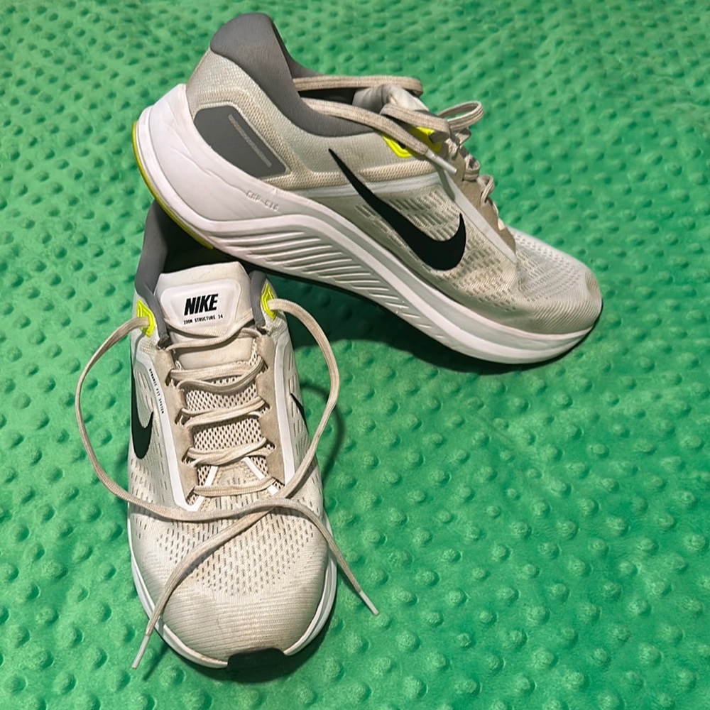 Nike White and Gray Running Shoes